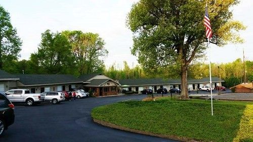 Kentucky Lake Inn Gilbertsville Exterior photo