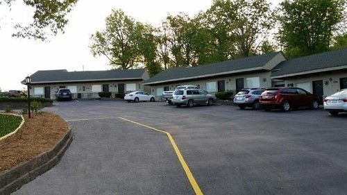 Kentucky Lake Inn Gilbertsville Exterior photo